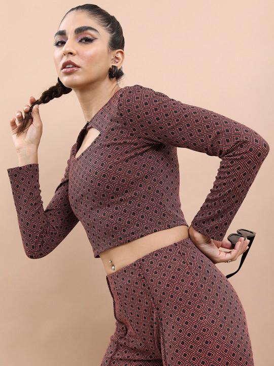 Tokyo Talkies - Keyhole Neck Geometric Printed Crop Fitted Top - product media